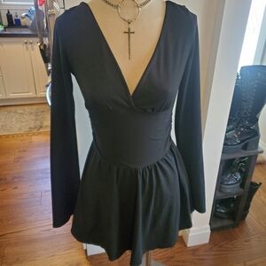 NWT Love Too True Large Fairy Goth Black Long Sleeve V Neck Witchy Dress Mini